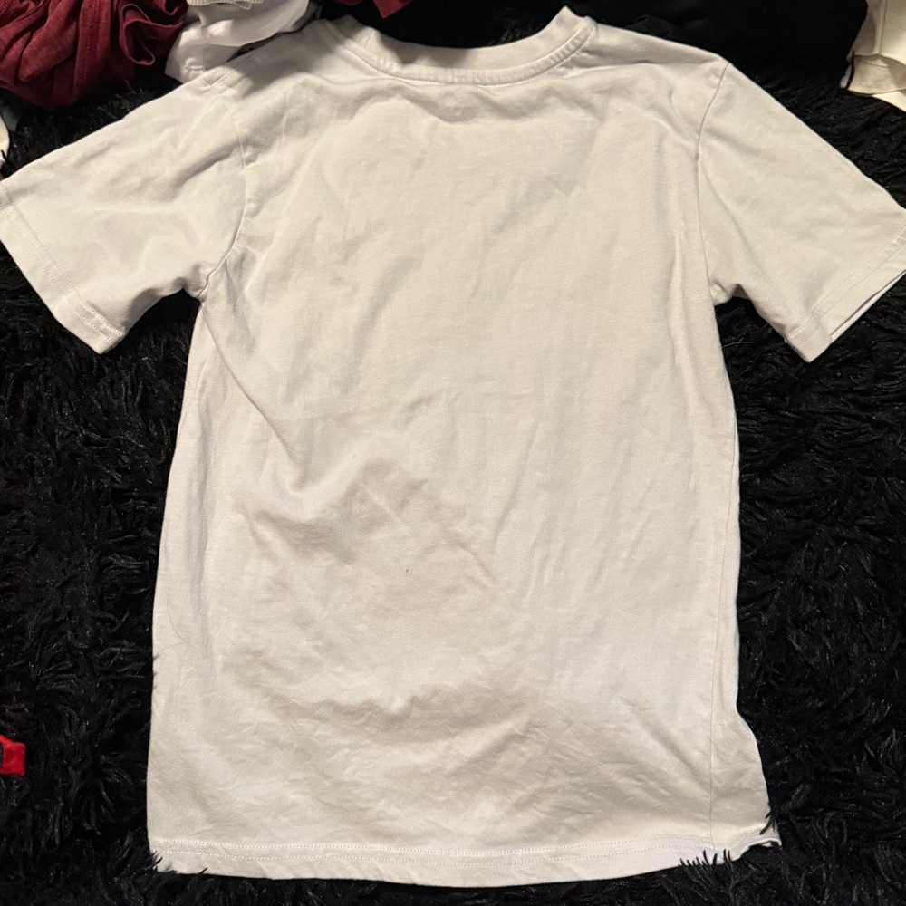 2 pieces Reebok Classic White Kids Tee & sweater - Picture 3 of 5